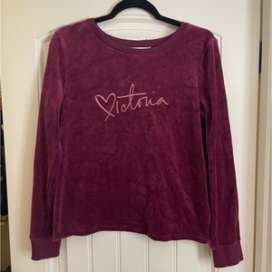NWOT Victoria’s Secret swing back sweater